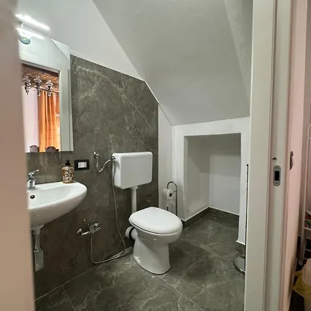 Bed & Breakfast Blaschi *